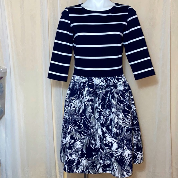 Established 1962 Dresses & Skirts - Established 1962 dark blue dress